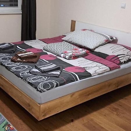 2 Rooms Apartment In Old Town Kosice Bagian luar foto