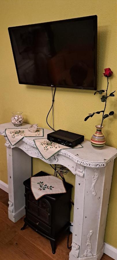 2 Rooms Apartment In Old Town Kosice Bagian luar foto
