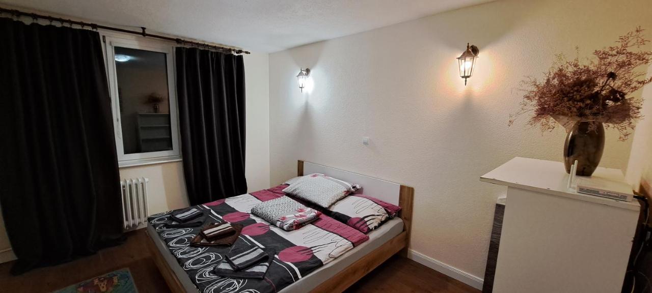 2 Rooms Apartment In Old Town Kosice Bagian luar foto
